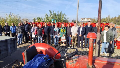 Barajevo uručilo 37 zaštitnih ramova za traktore poljoprivrednicima